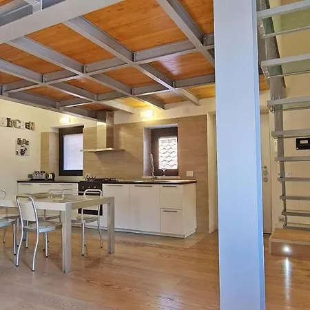 Ponte Milvio Luxury House Apartment Rome