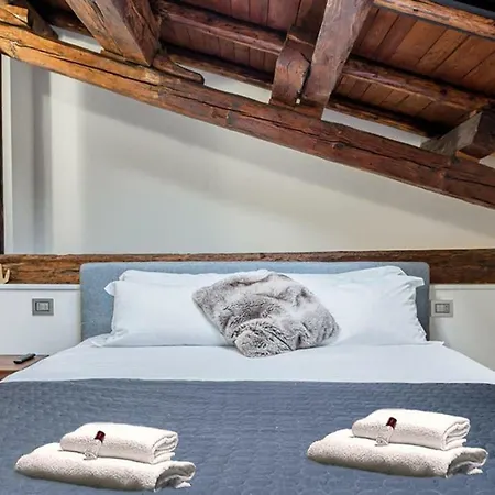 Ponte Milvio Luxury House Rome