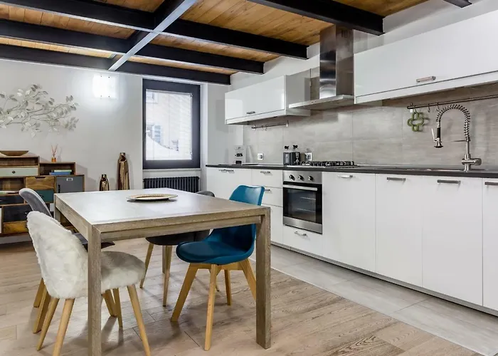 Ponte Milvio Luxury House Апартаменты *