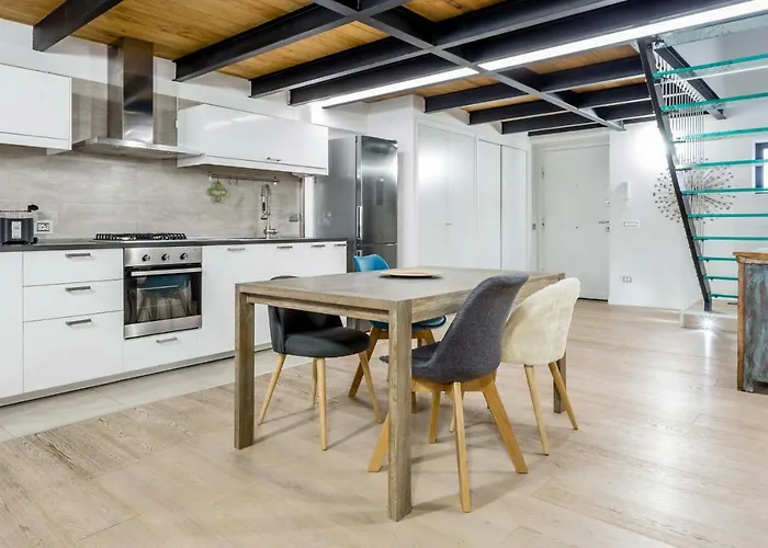 Ponte Milvio Luxury House Рим